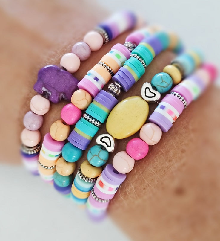 MAXIEM DIY beading bracelet and bag tassel make your own accessory kit fun activity for girls birthday party activity, fine motor skill development