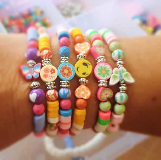 MAXIEM DIY beading bracelet and bag tassel make your own accessory kit fun activity for girls birthday party activity, fine motor skill development