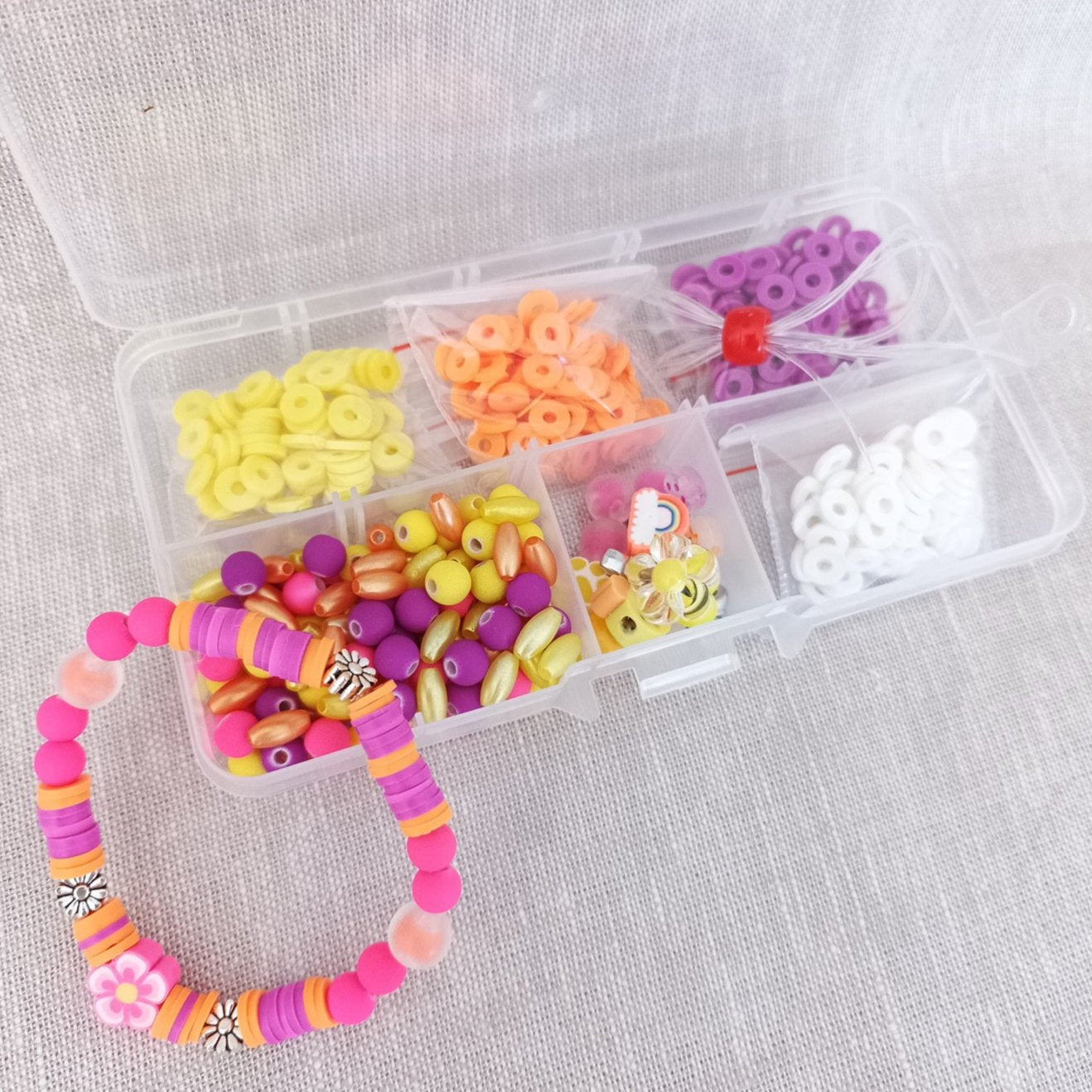 Funkid DIY bracelet sets activities for little girls parties fun family activities